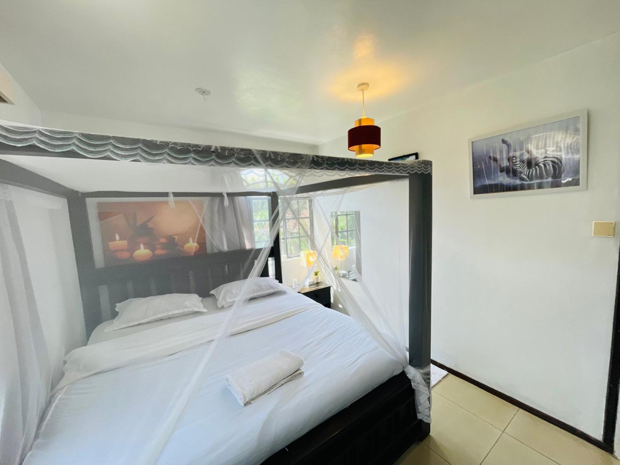 Modern Luxe Apartment With King Bed In Karen Nairobi Eksteriør billede